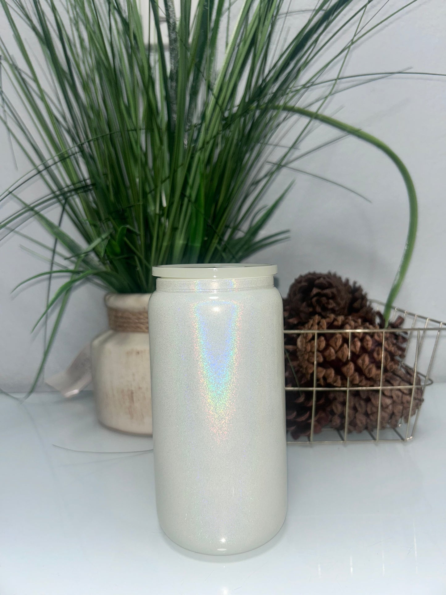 Holographic Cups