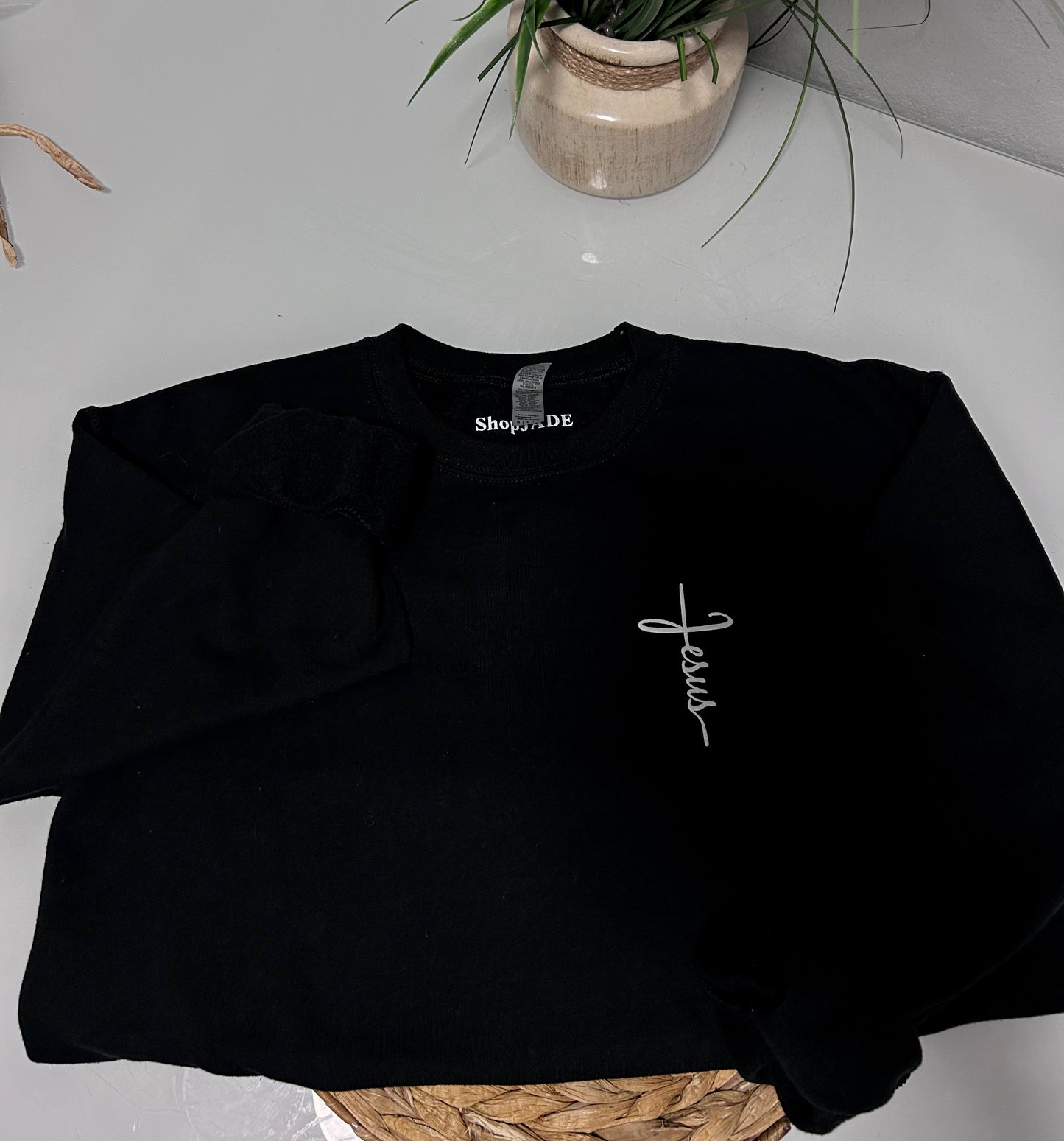 Jesus is King Crewneck